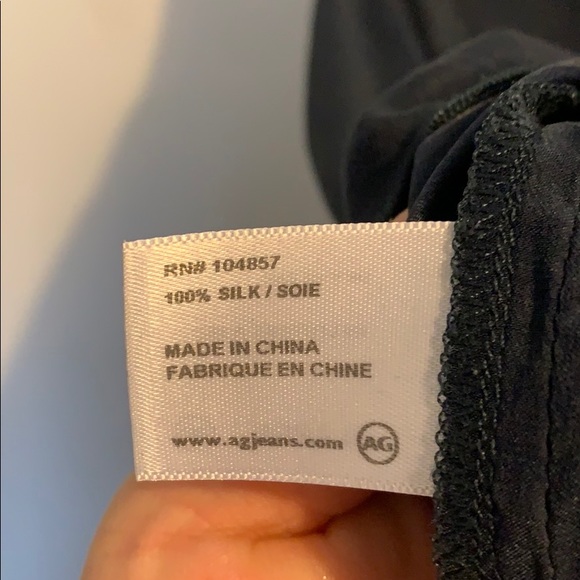 AG Jeans 100% Silk Blue Sleeveless Blouse - Picture 6 of 7